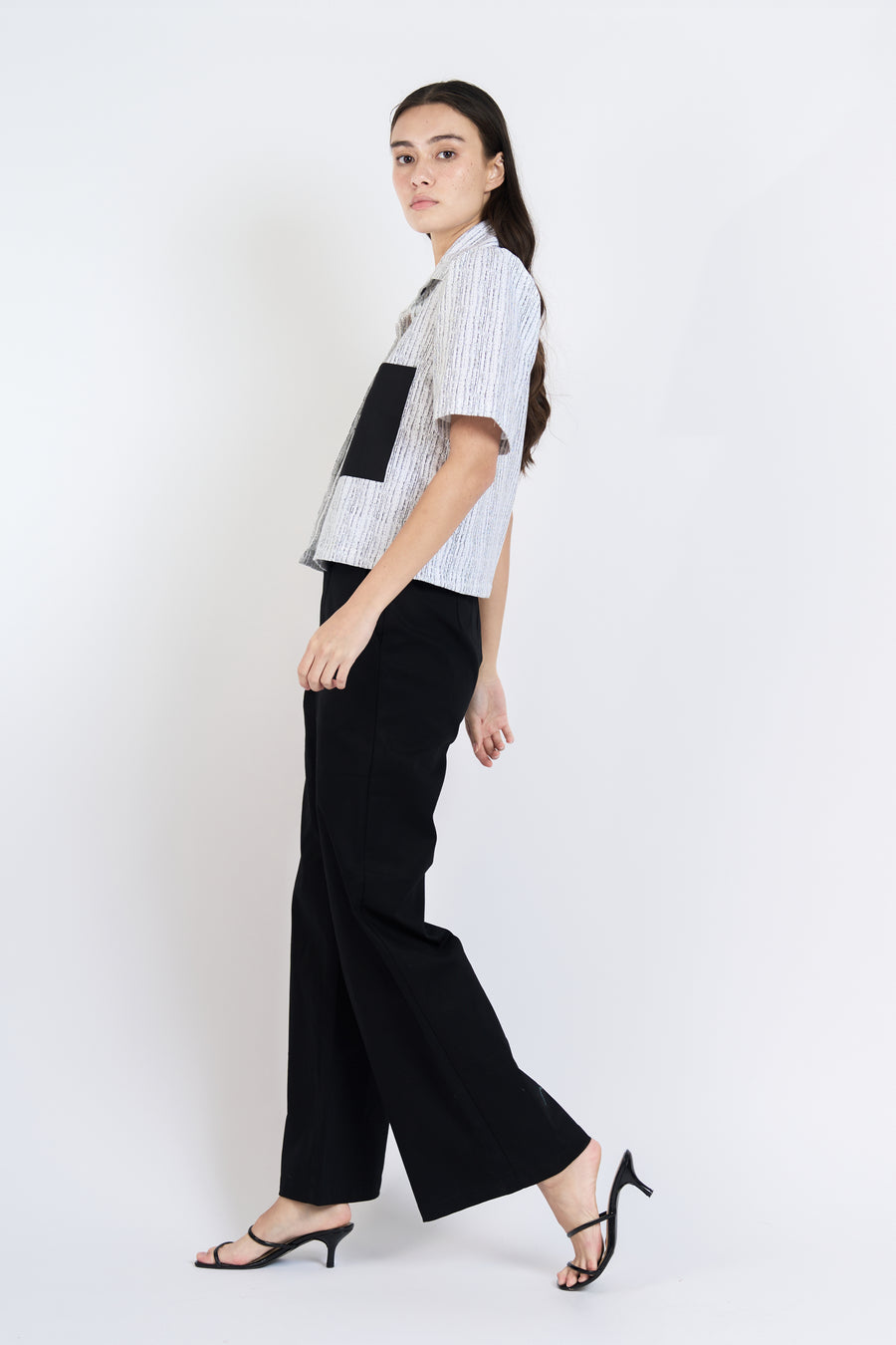 HAWTHORNE Button Down Top (BLACK AND WHITE)