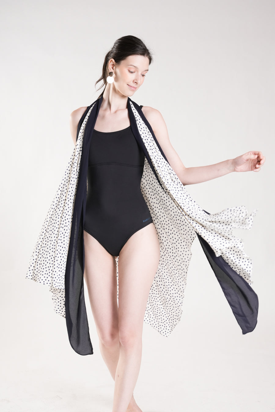 HUMPHRIES Two-Way Draped Kimono (Polka Dot and Navy)