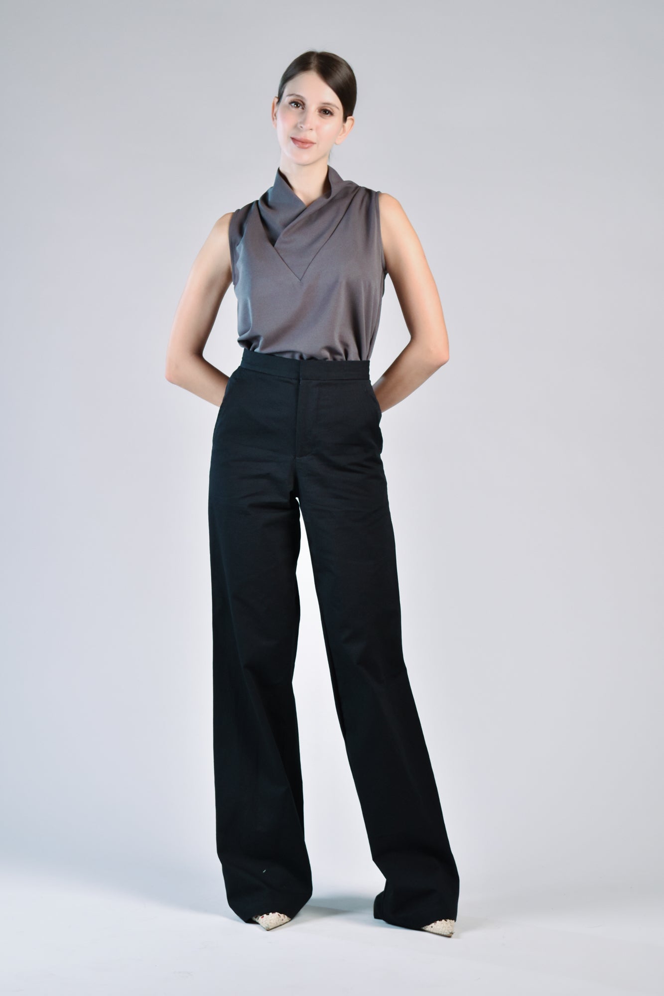 CARGILL Sleeveless Top (Gray)