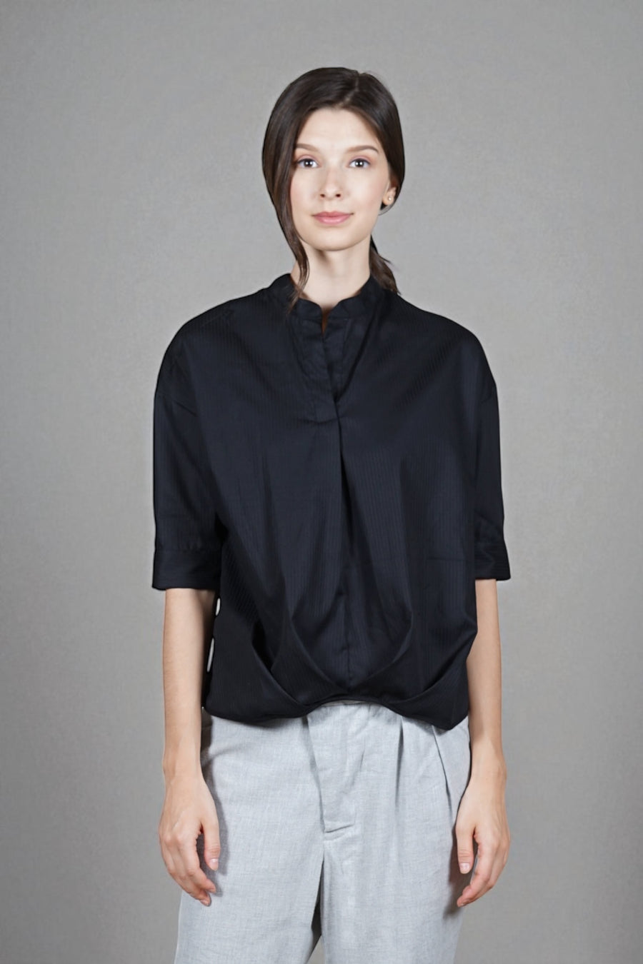 VEGA Pleated Hem Top (Black)