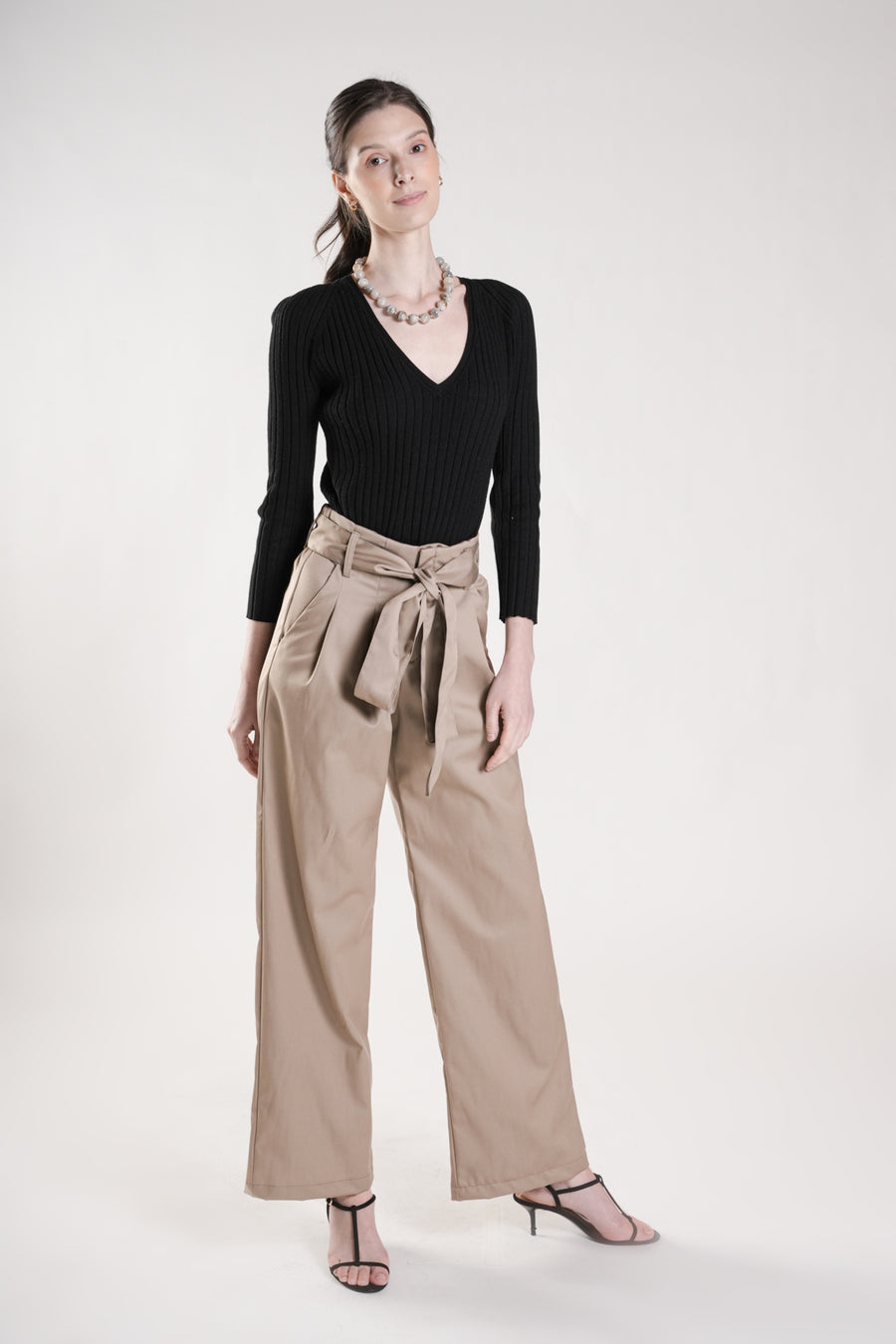 TROCADERO Pleated Pants with Belt (Khaki)